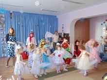 танец средняя группа